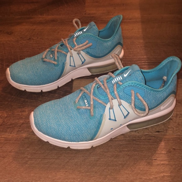 Nike Shoes - Women’s Nike air max’s